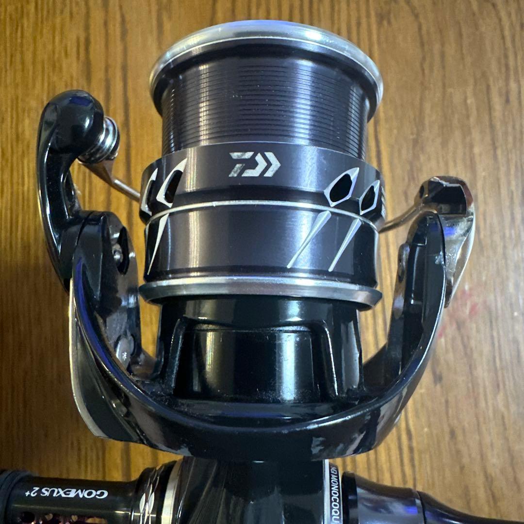 ダイワ　Tatula FC LT2500S-H-QD