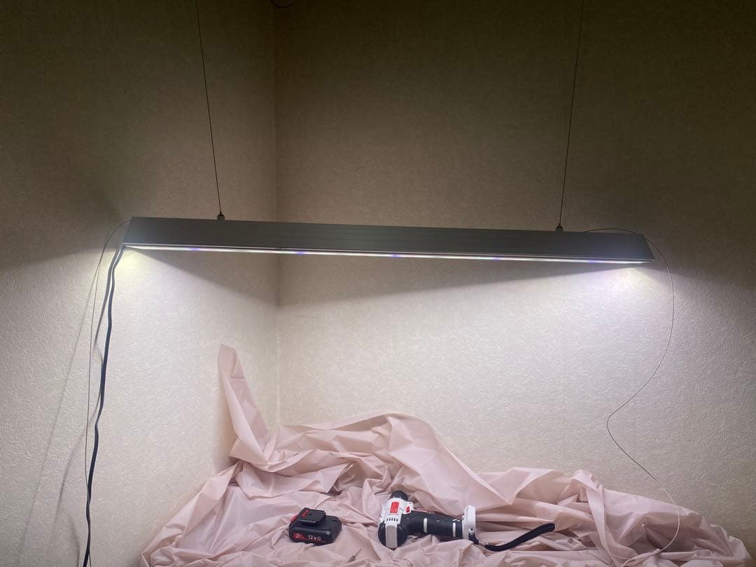 アクロトライアングルTRIANGLE LED VIVID 900 90cm