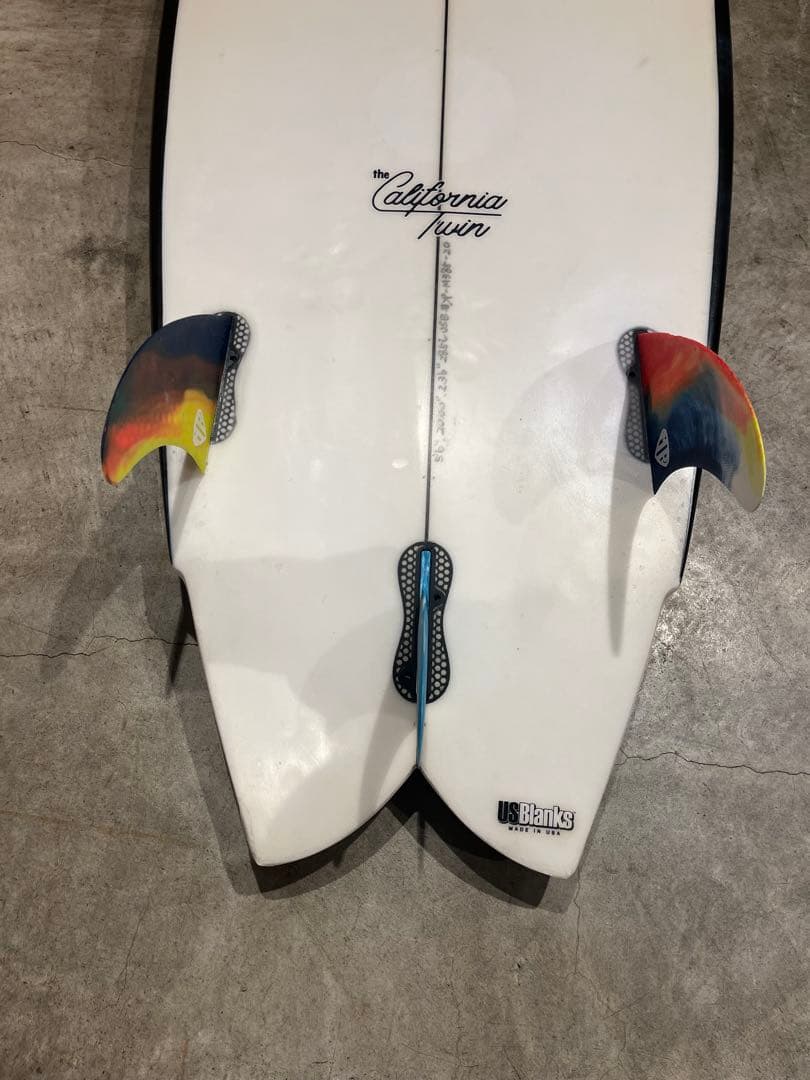 【千葉北手渡し可】LOST California Twin 5’6 ロスト