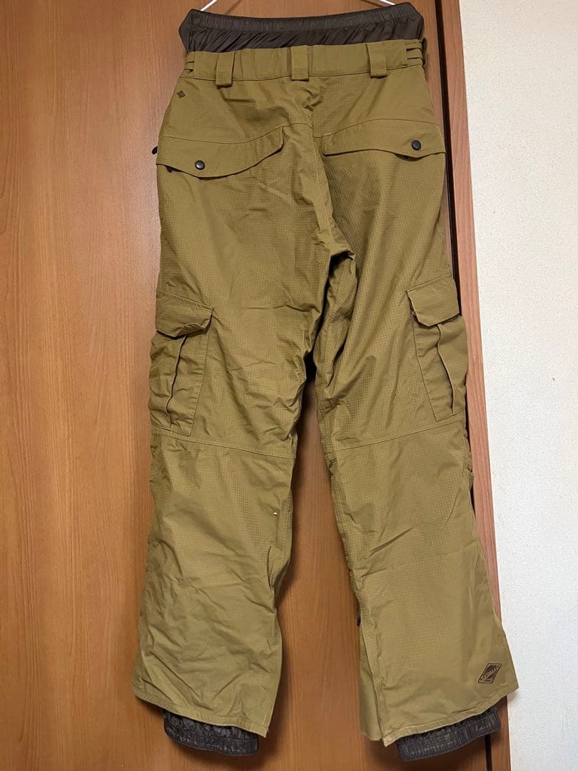 【期間限定値下げ】スノボウェア　コロンビア　上下セット