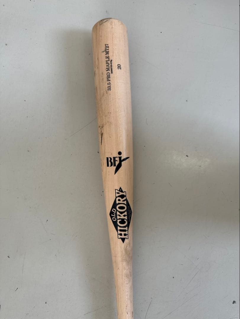 hickory 木製バット85センチ　セール中