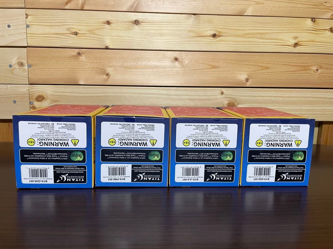 【未開封品】TITANS製 Beatles フィギュア4体セット