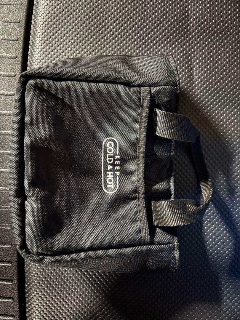 【最終値下げ】アンダーアーマーゴルフキャディバック