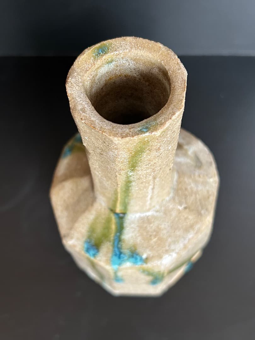 織部 砧花入れ　(加藤錦三 作)