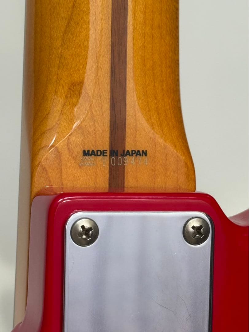 Fender Japan ジャガーベース　レッド