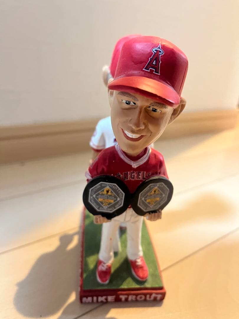 非売品MLB限定品　マイクトラウト　ボブルヘッド　2014年MVP 記念品