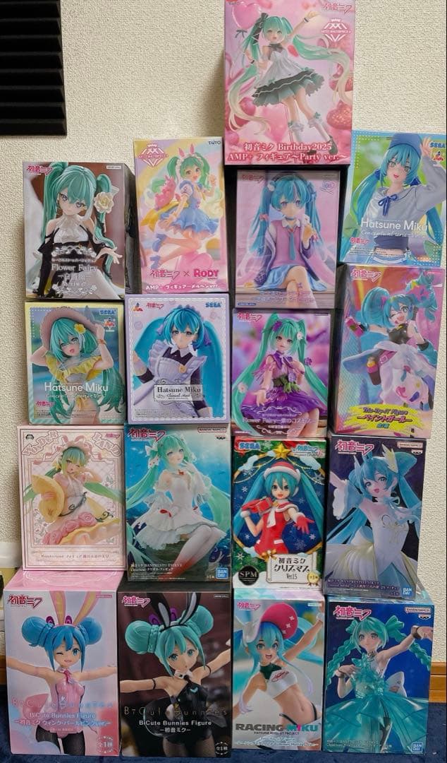 初音ミクフィギュア　まとめ売り17体セット