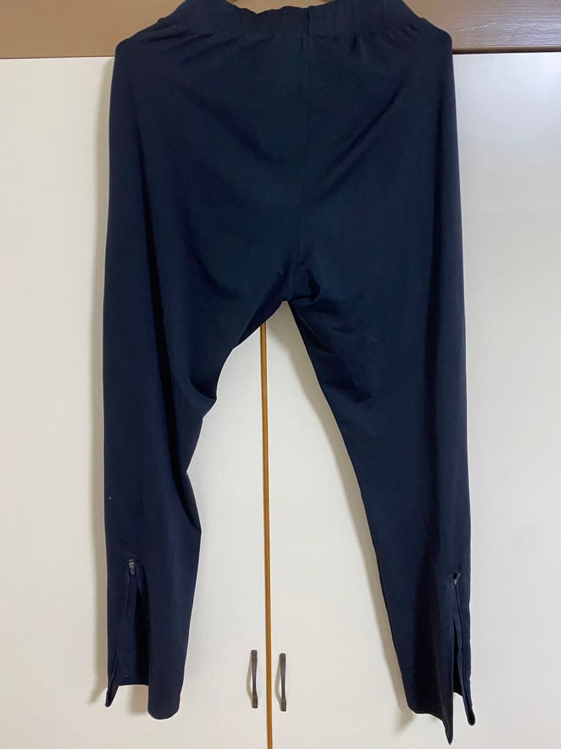 <<！！限定支給品！！>>    値下げ対応！！  秋田商業高校練習用ピステ