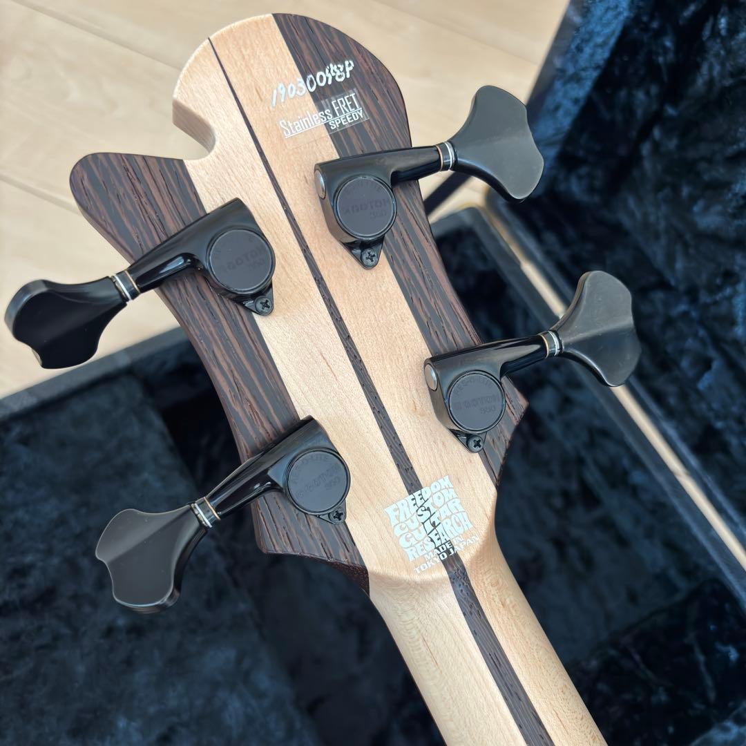 freedom ★ ベース　Dulake 4st Top The Ripper