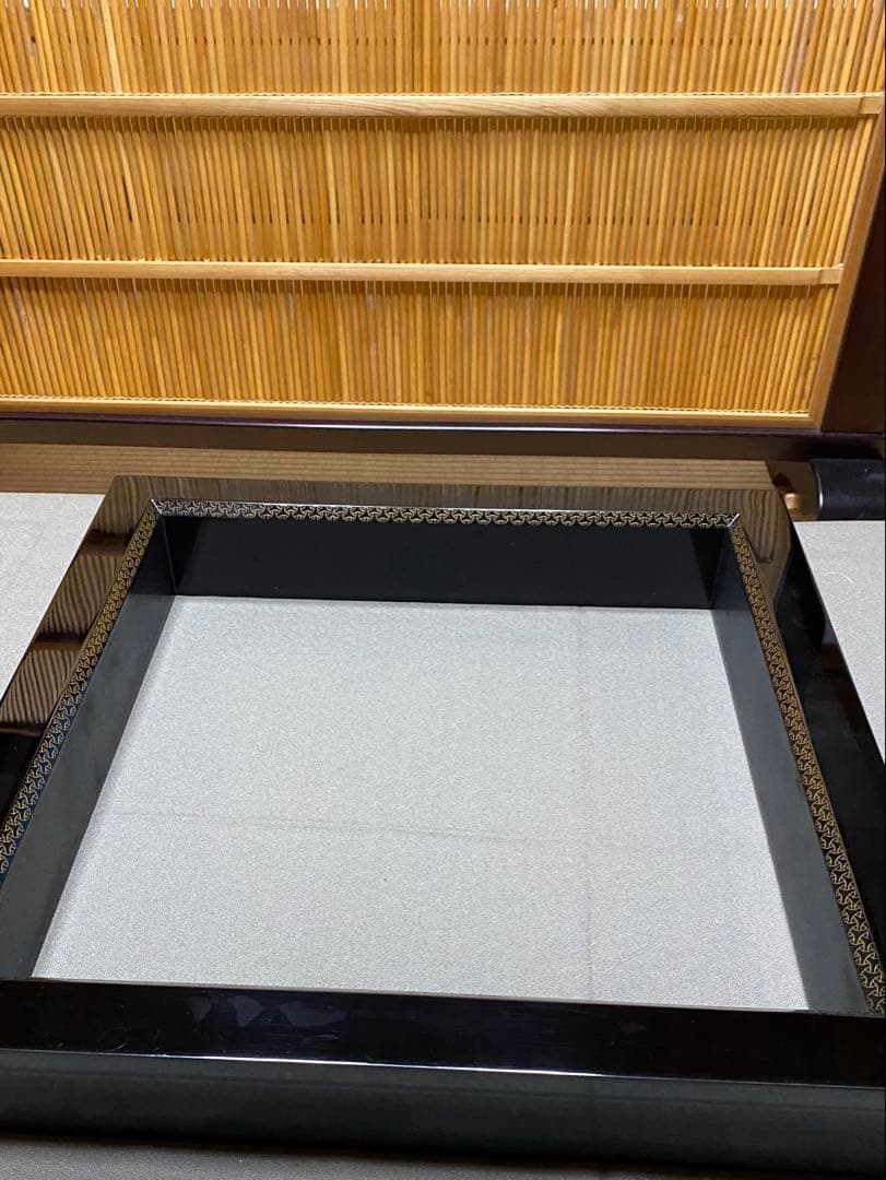 茶道具/炉縁 輪島塗 前志芸男作 面独楽継絵沈金 溜塗炉縁　共箱