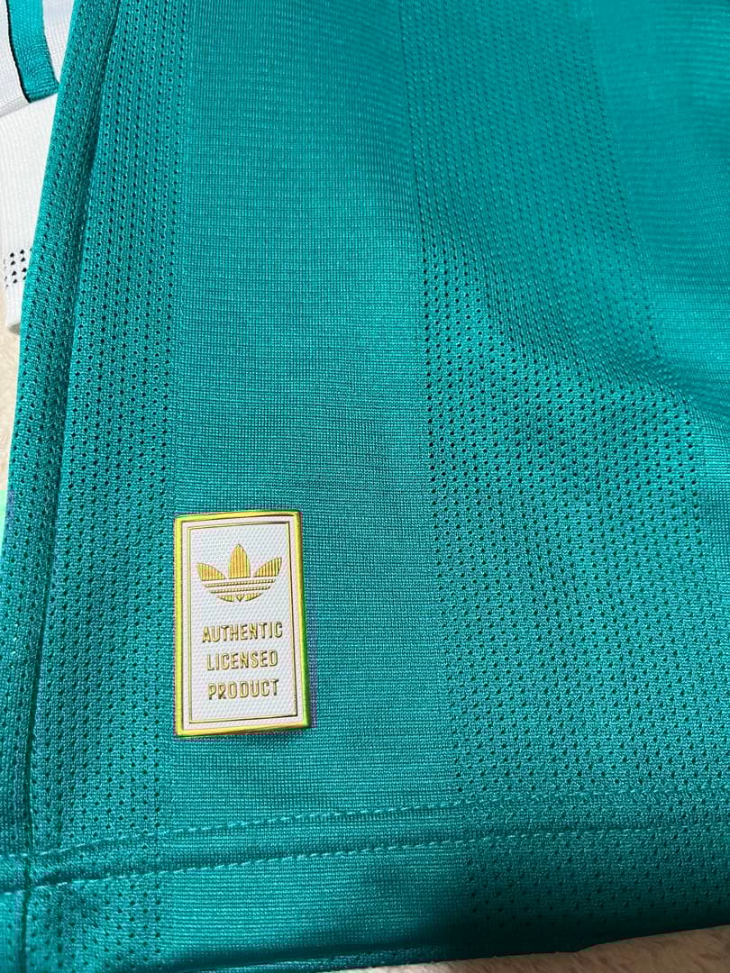 リバプール カーティスジョーンズ ユニフォーム Lサイズ 正規品 試着のみ