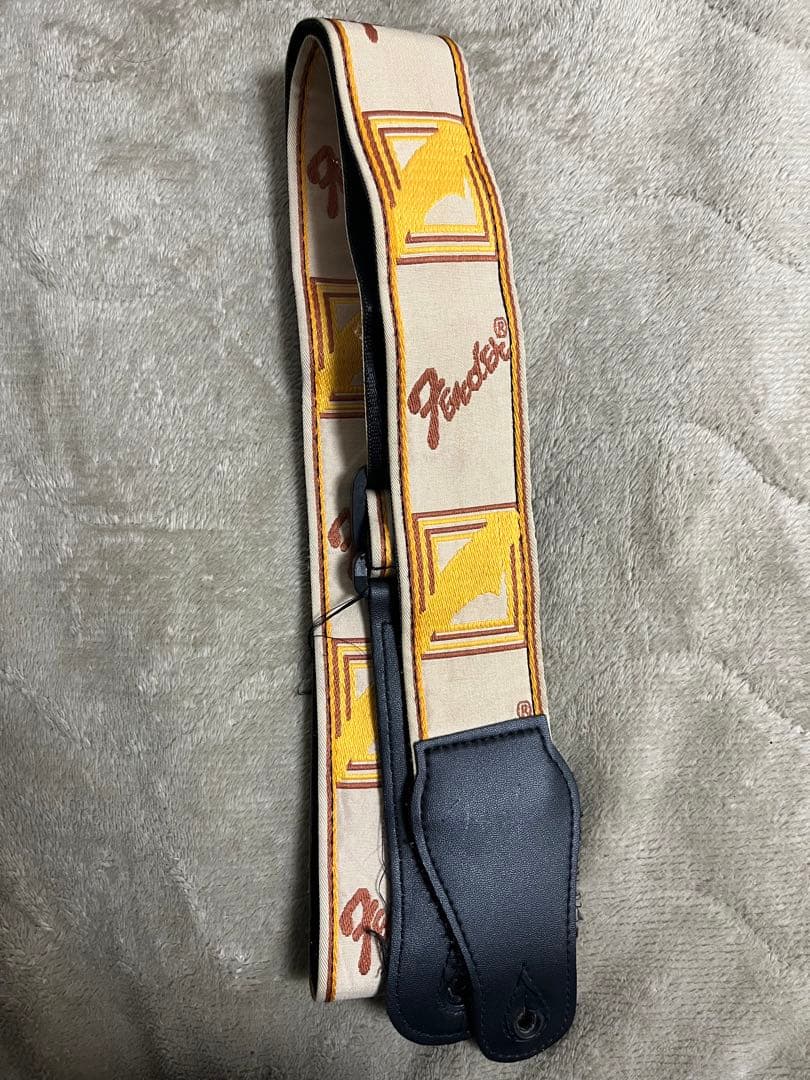 Squier Telecaster イエロー　スクワイヤー　エレキギター