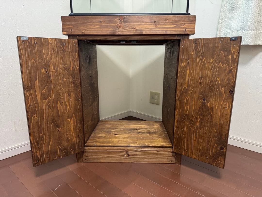 伶子　【引取り限定】GEX グラステラリウム 6045 専用台（自作）付き