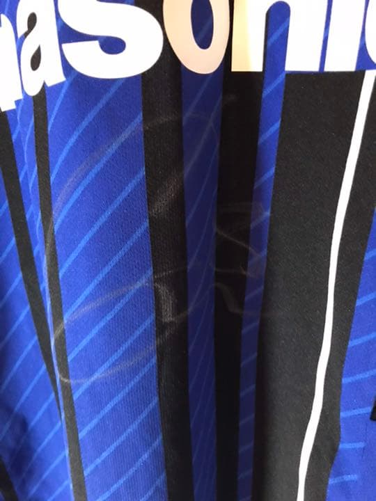 正規品UMBRO ガンバ大阪「8」寺田紳一 長袖 SS-Sサイン入りユニフォーム