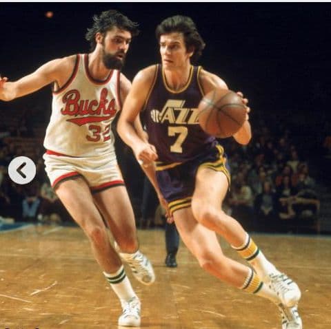 NBA ピート・マラビッチ フィギュア