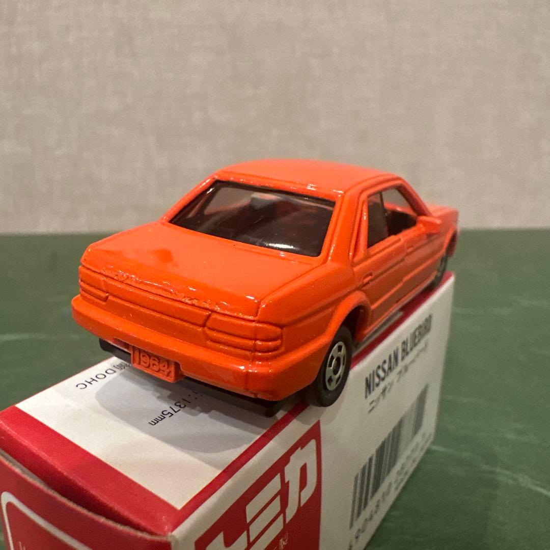 トミカ NISSAN ブルーバード　日本製