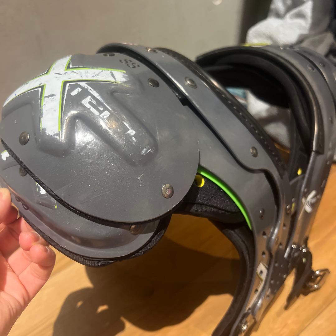 x-tech ショルダーパッド　Small