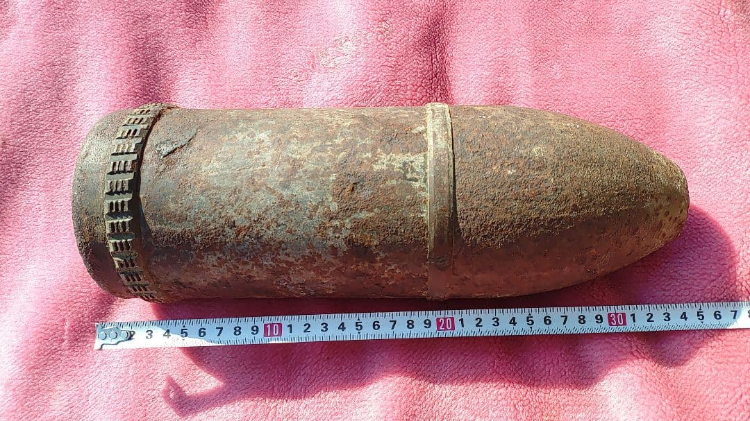 砲弾　弾頭　旧日本軍　戦艦？