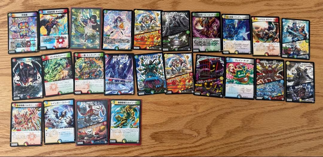 約400枚まとめ売り 高額激レアカード含む‼️ スリーブ、収納箱付き