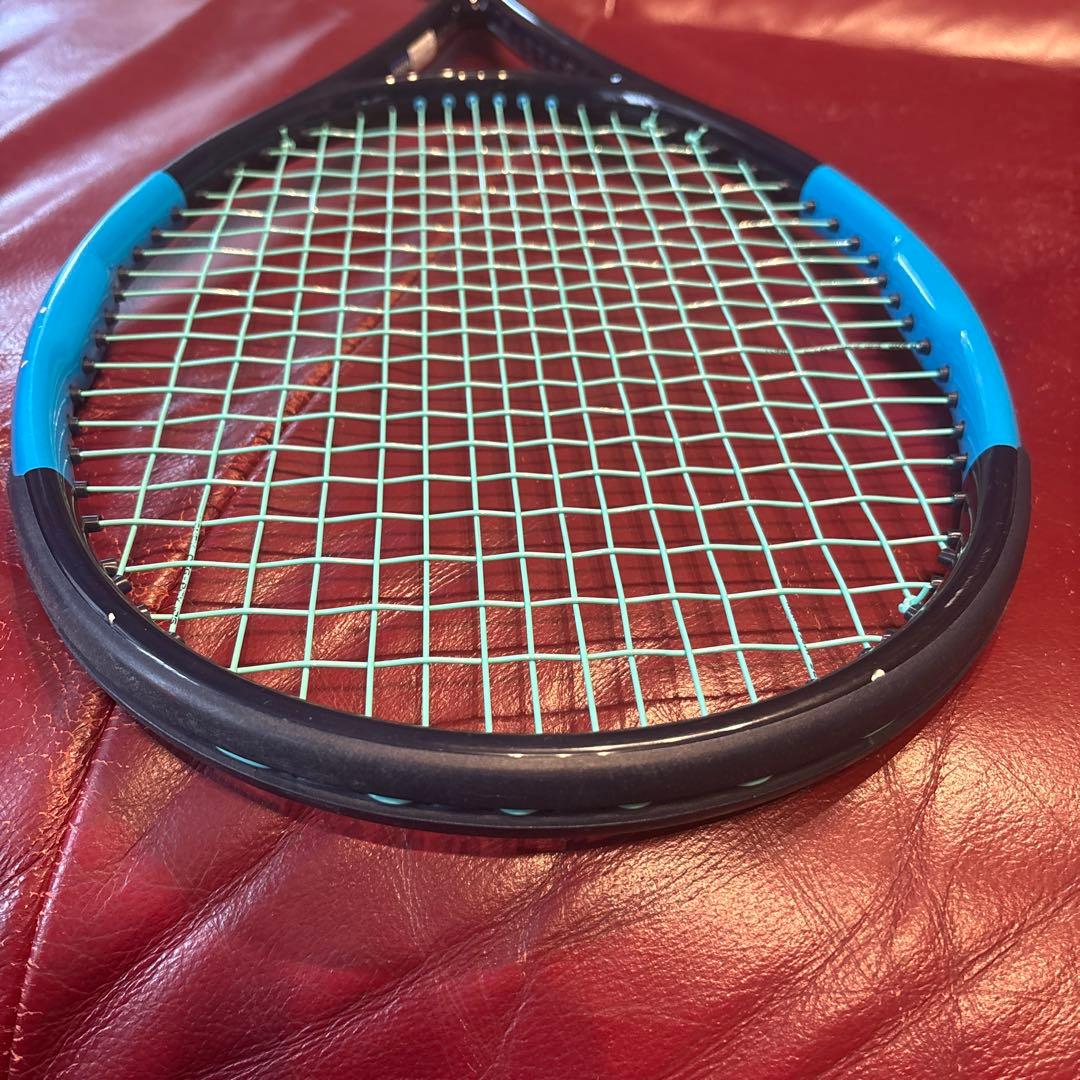 ULTRA TOUR 95cv V2硬式テニスラケット グリップ2