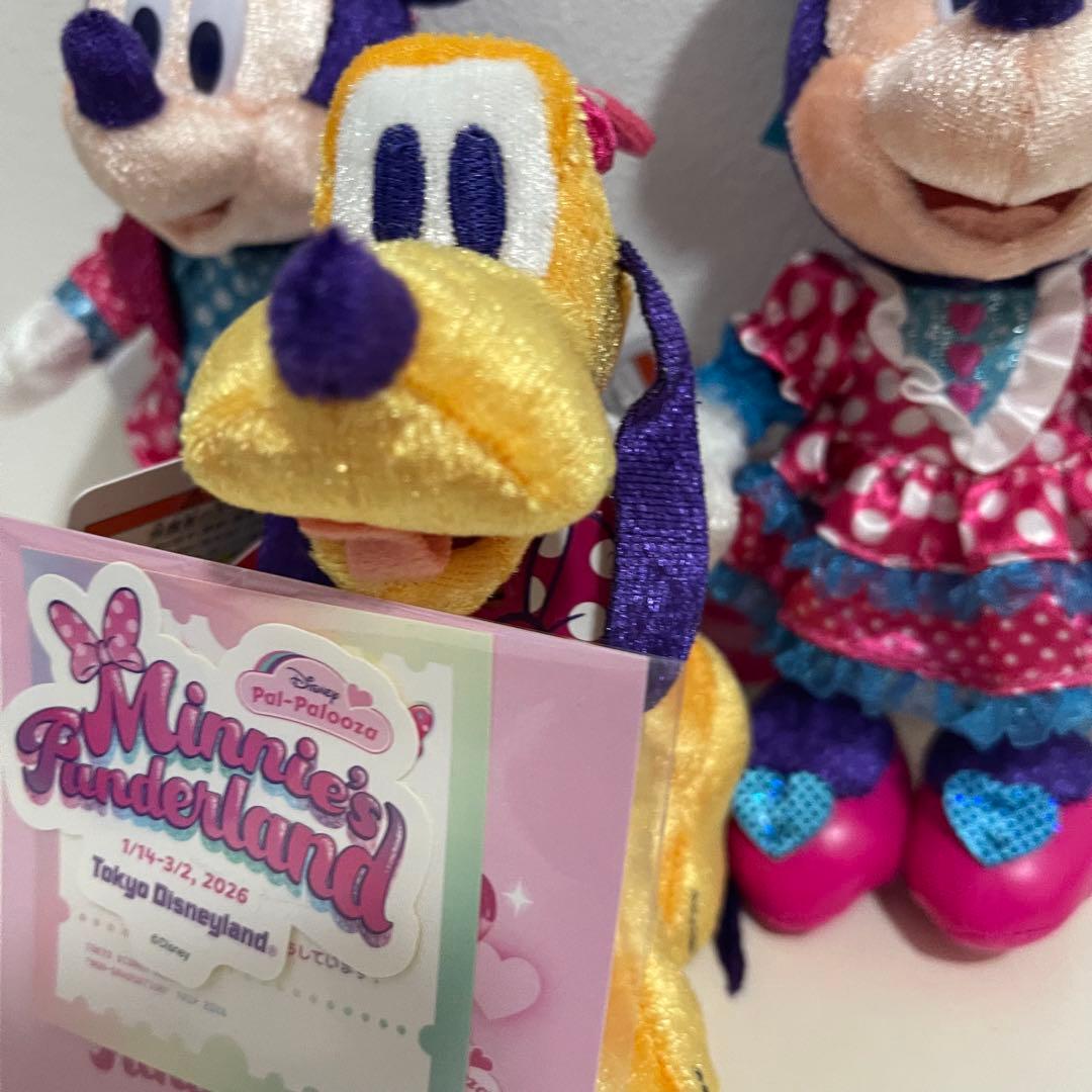 ミニー　ミッキー　ファンダーランド　ミニパル　ぬいぐるみバッジ　ぬいば　プルート