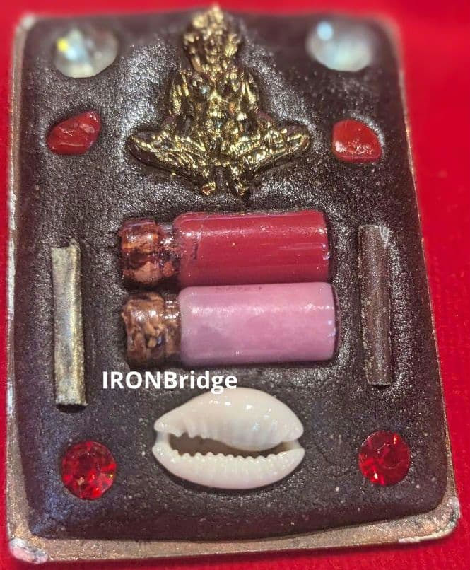 【藝術品】タイのお守りプラクルアン！九尾の狐！恋愛＆金運＆仕事運がアップ！！