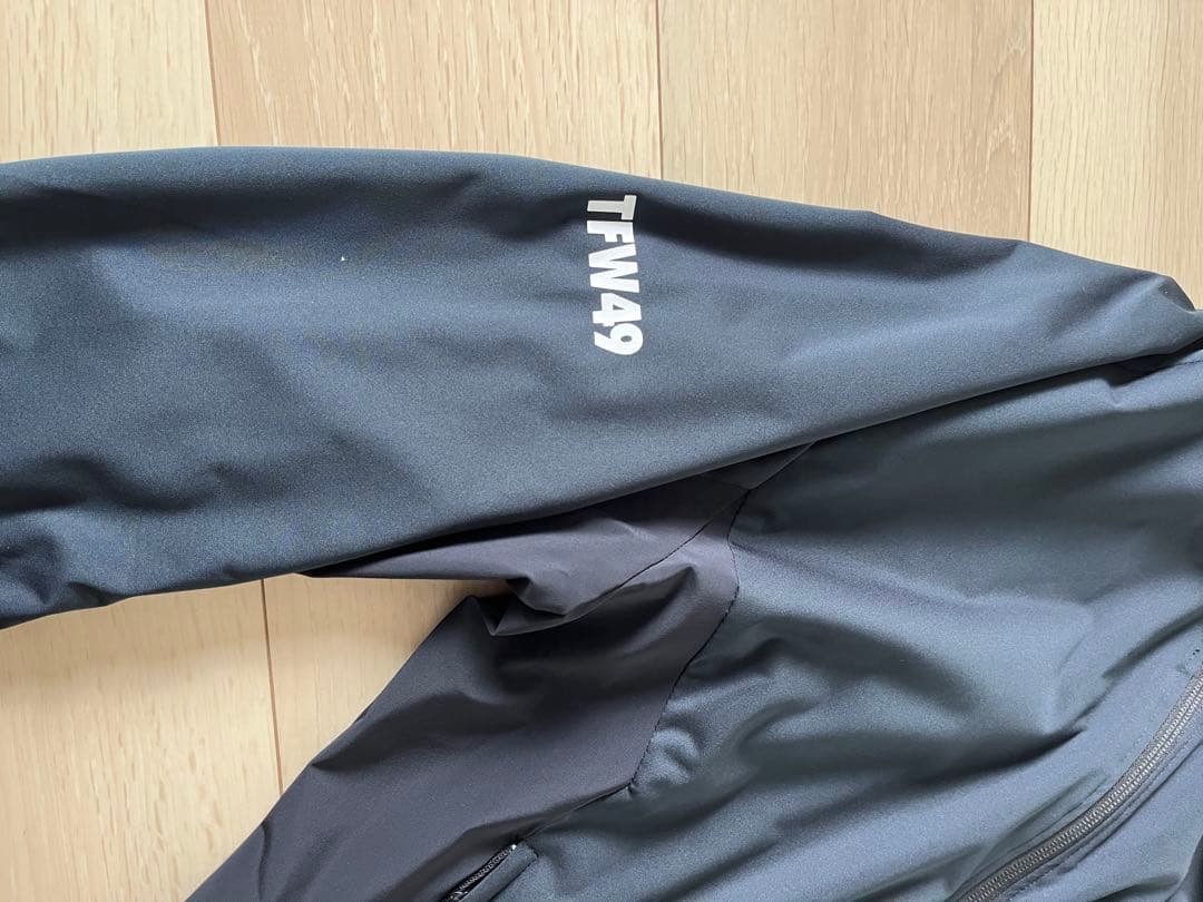 TFW49 ジップアップジャケット ブラック