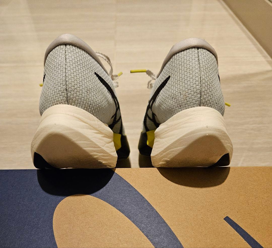 メタスピードエッジパリ　26.0cm