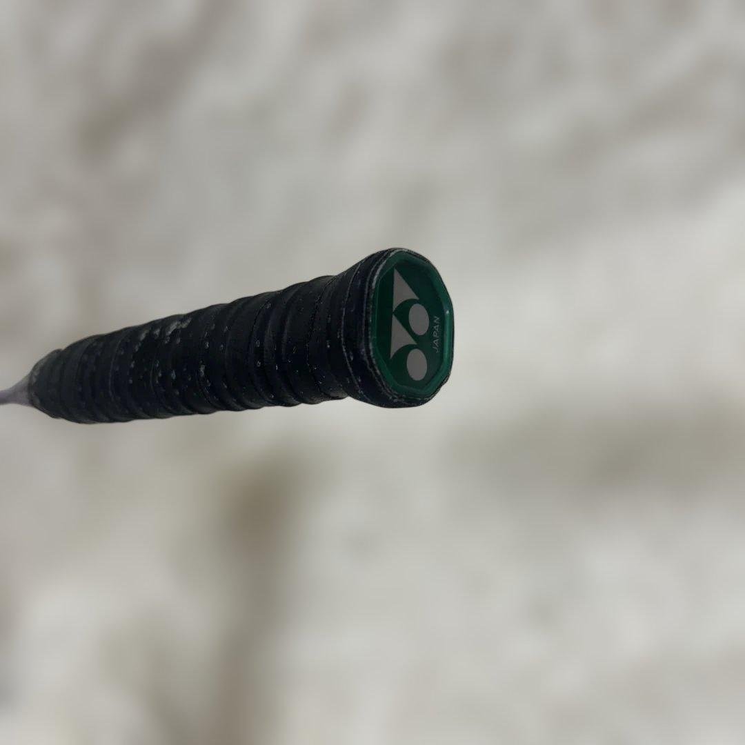 【美品】ヨネックス　バドミントンラケット ASTROX66 4UG5