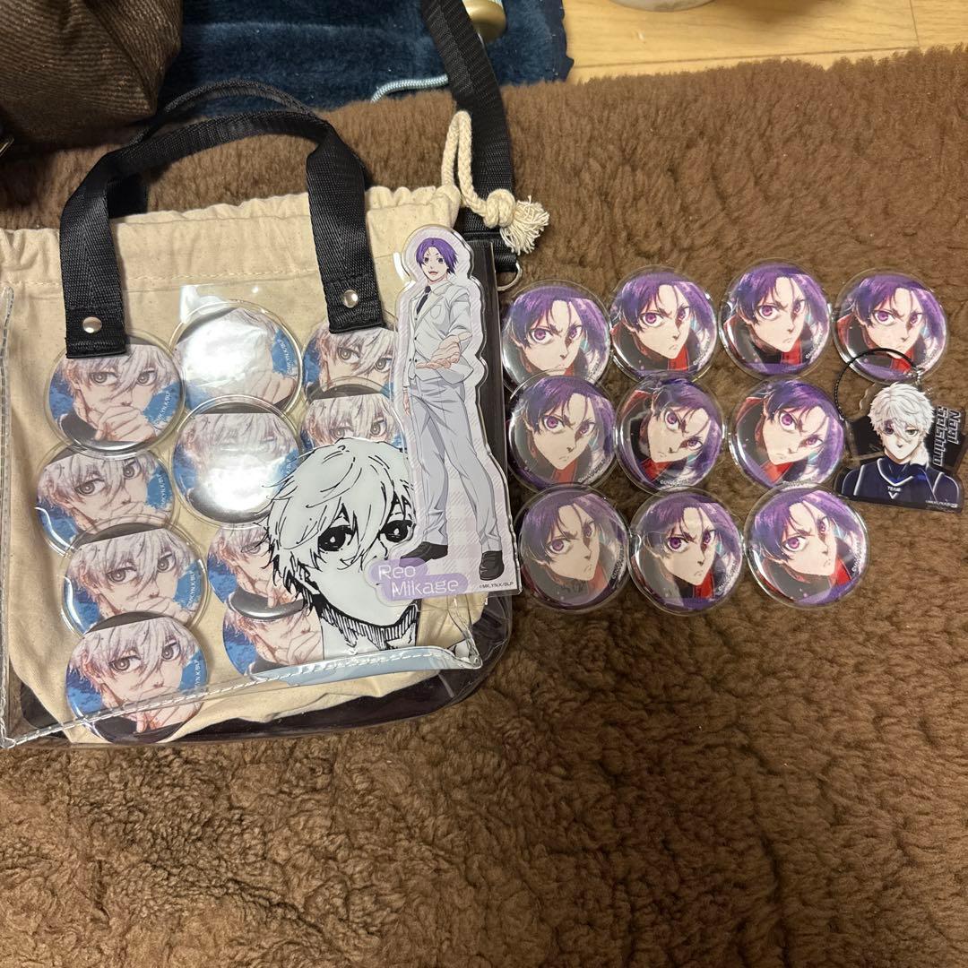 ブルーロック展　バッグ　凪誠士郎 御影玲王 缶バッジ付き