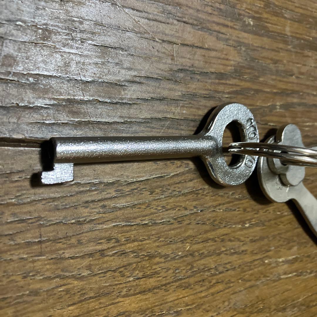 ラッチキー　忍錠