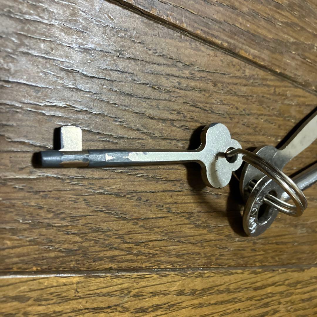 ラッチキー　忍錠