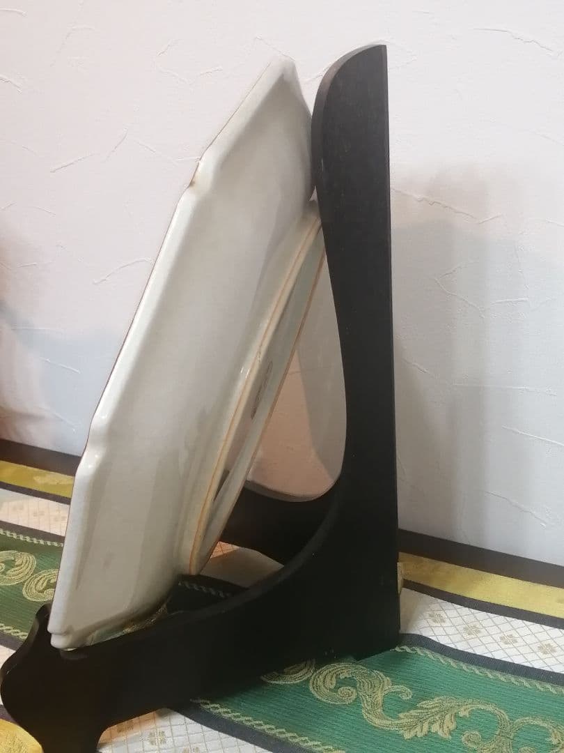 九谷 錦園 金彩 紅梅 図 九角 大皿 直径35.5cm