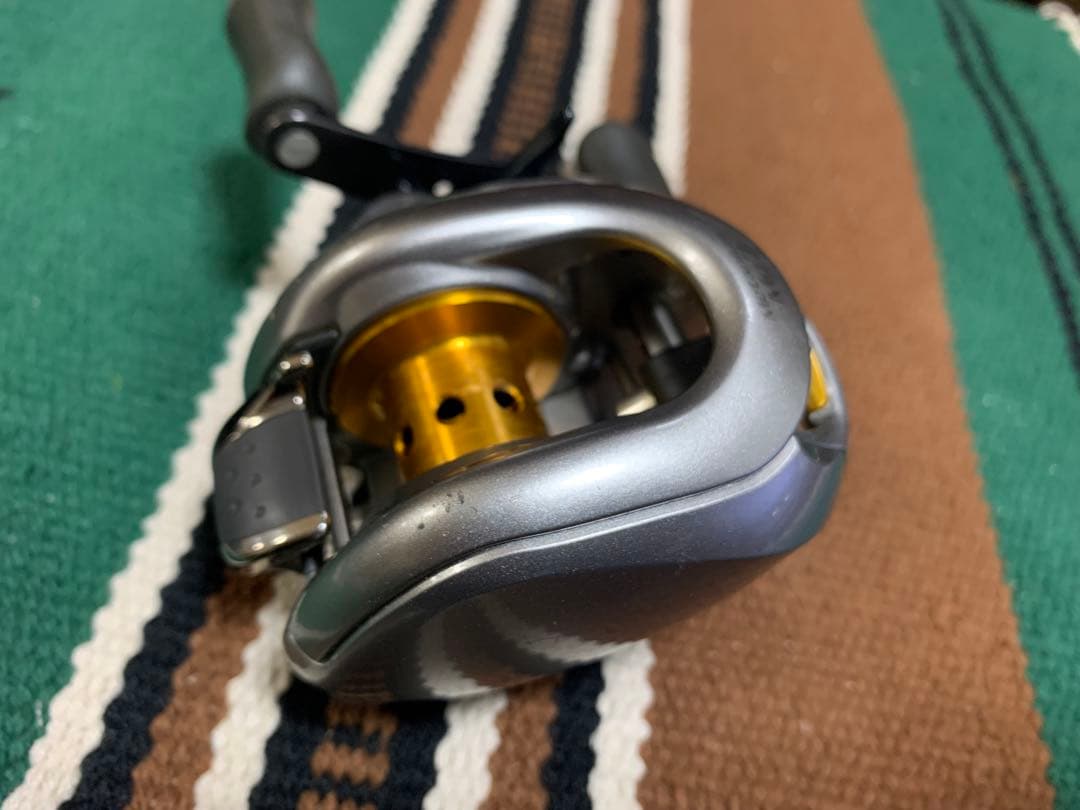 SHIMANO ベイトリール　メタニウムMg7 左ハンドル