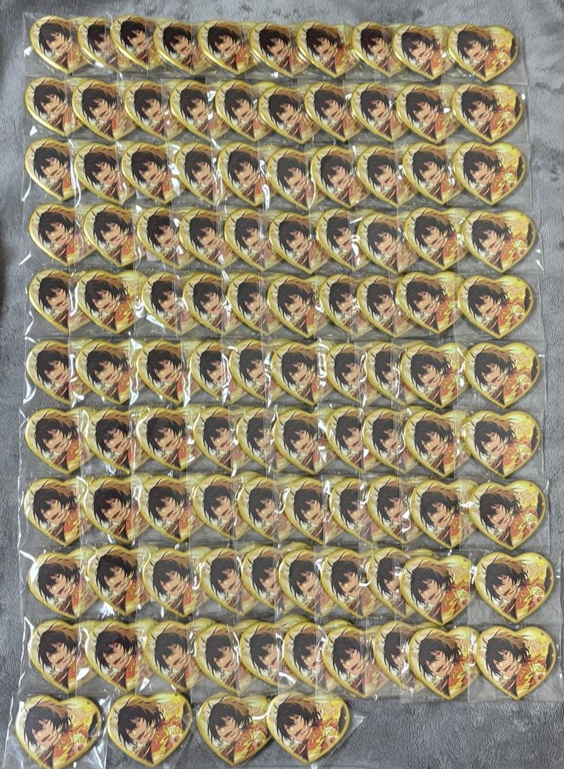 【バラ売り可】朔間凛月 ハート缶バッジ オペレッタ あんスタ