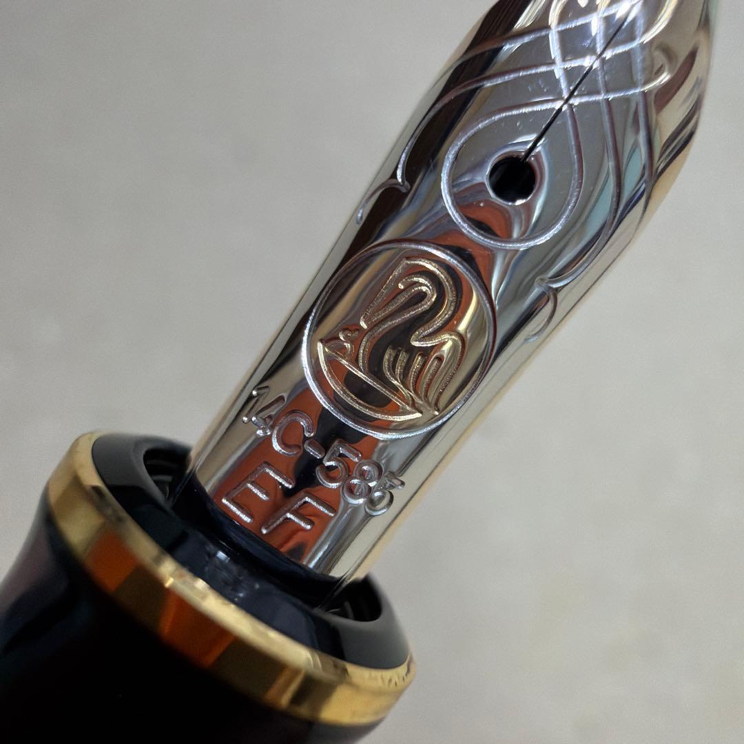 新品 Pelikan ペリカン 万年筆 スーベレーン M600 青縞 EF