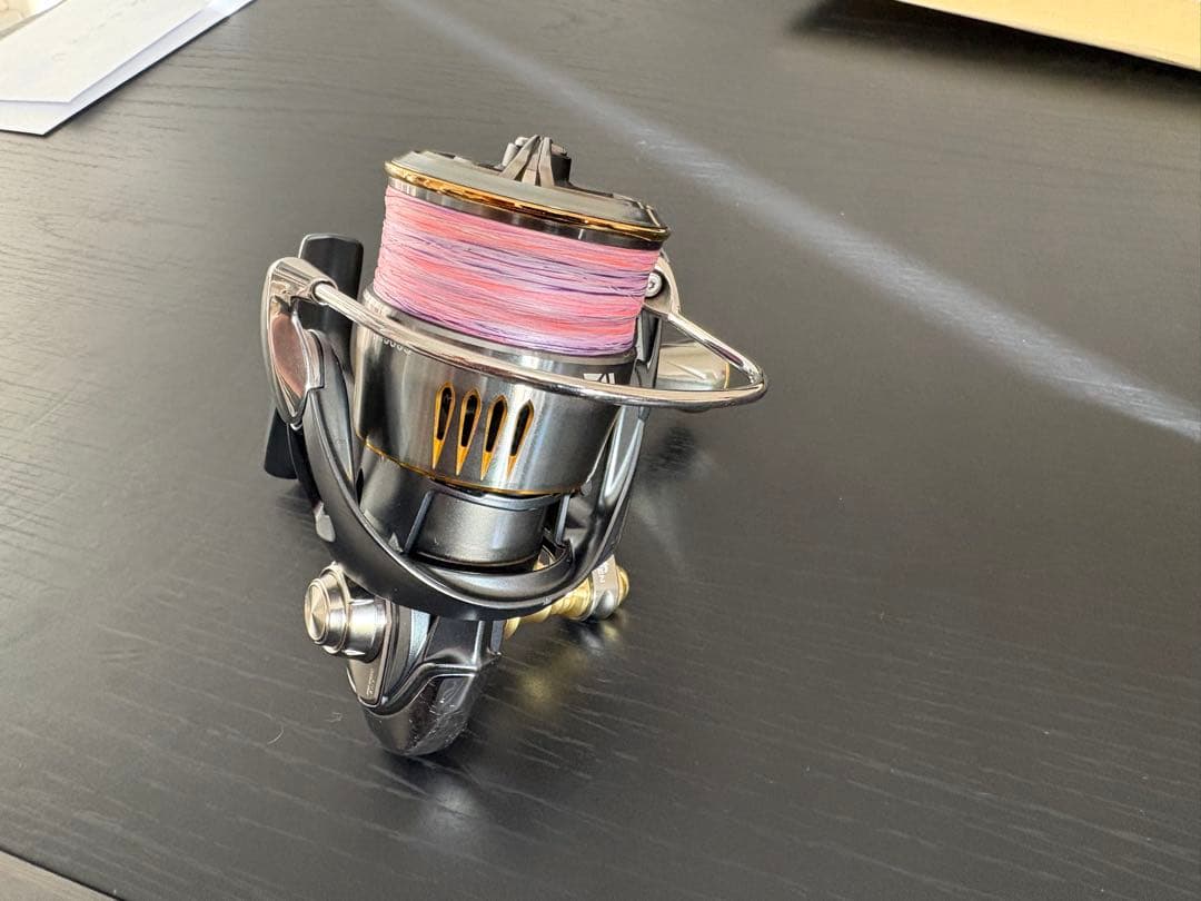 ダイワ　エアリティLT2500S カスタムハンドル付き