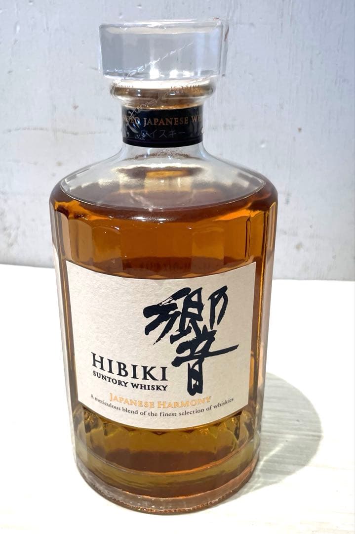 新品　響　ウイスキー ジャパニーズハーモニー700ml　サントリー
