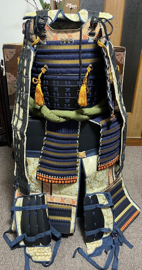 鎧　甲冑　等身大　大人が着れる