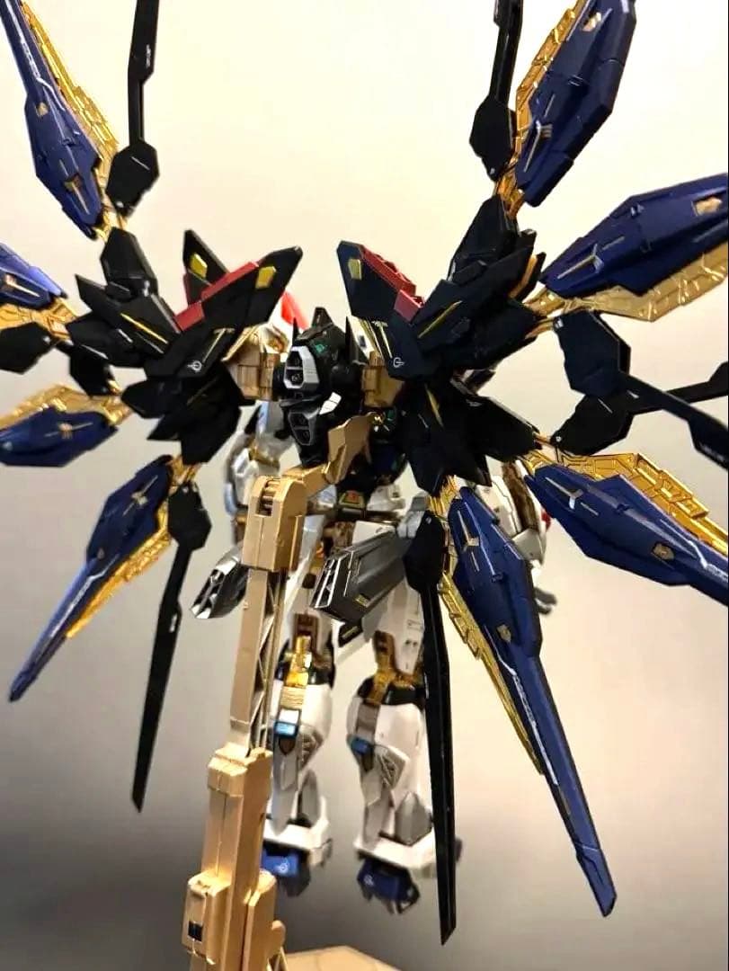 1/100 MGEXストライクフリーダム海外モデル完成品