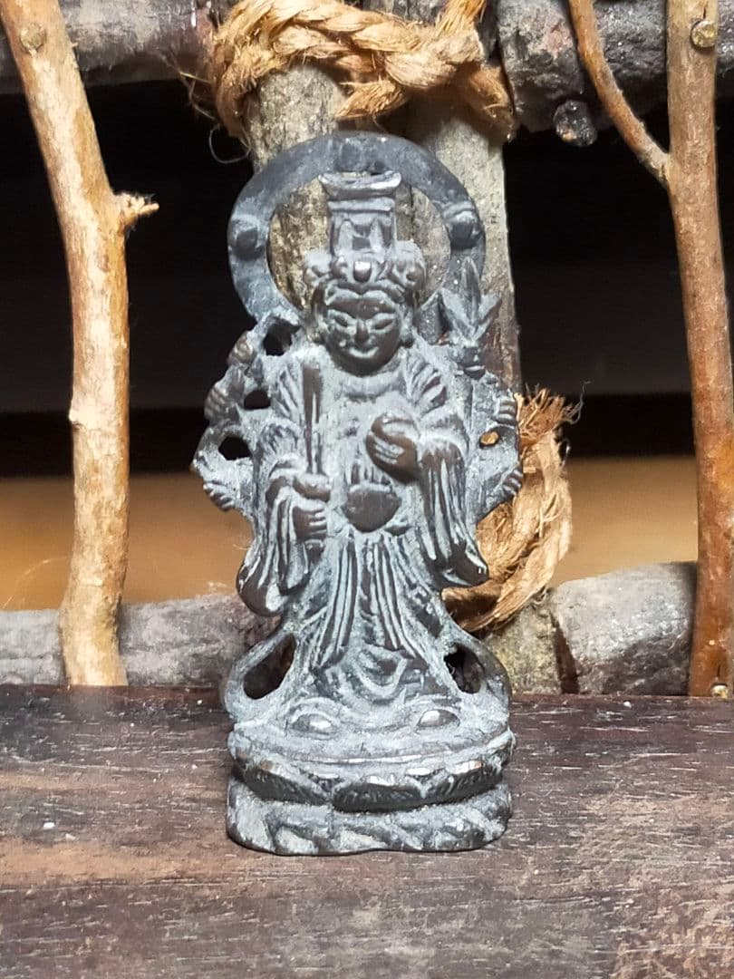 ♥とても古い　銅製　仏像　虚空蔵菩薩　十体　木箱付き　観音像　観音様　骨董