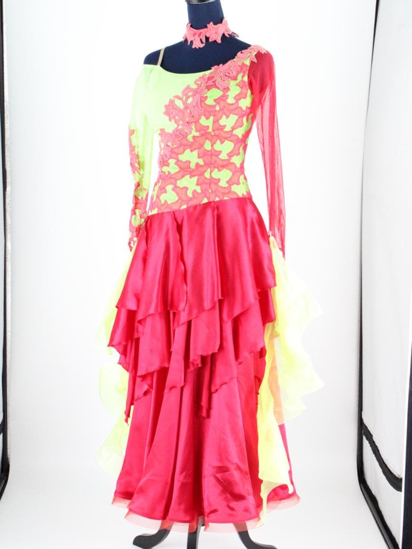 【極美品 日本製 社交ダンス衣装】 in the MOOD インザムード ドレス