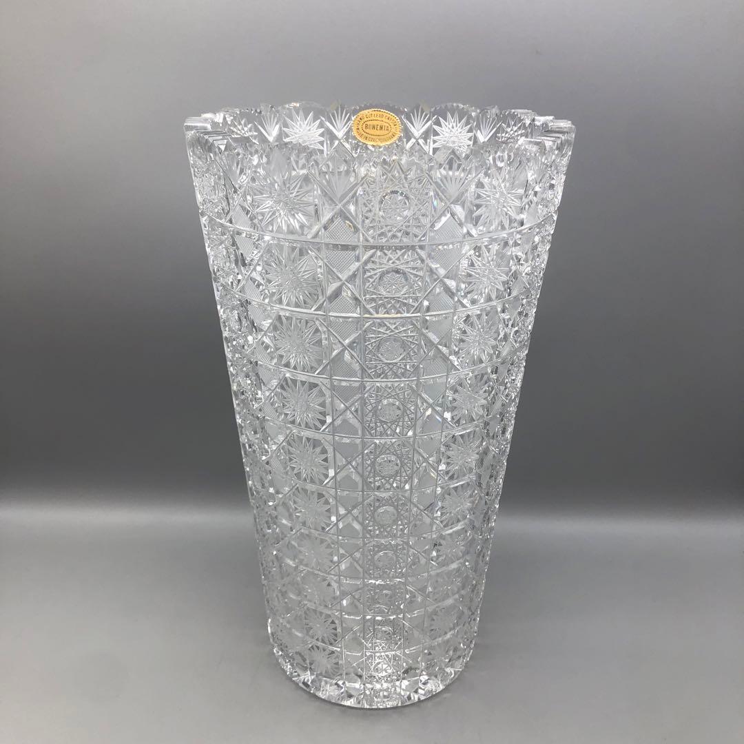 新品未使用箱入りボヘミアクリスタルカットフラワーベース花瓶31cm高級工芸品