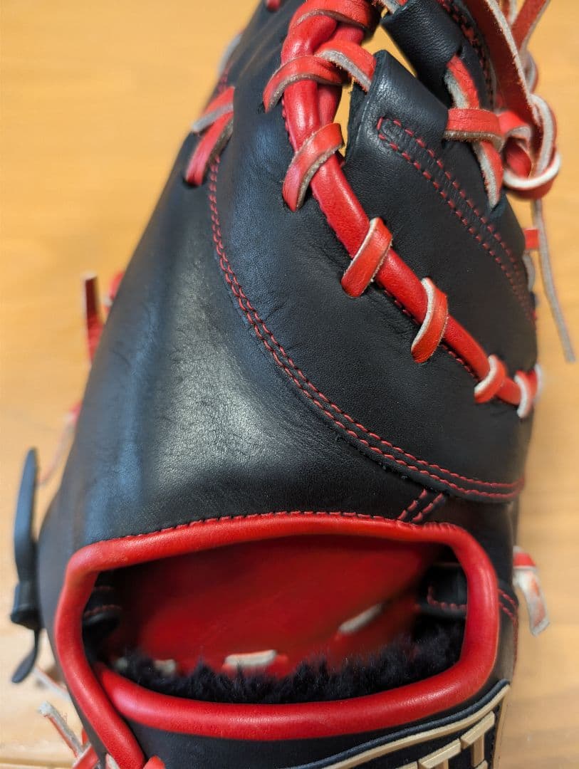 ZETT キャーストミット