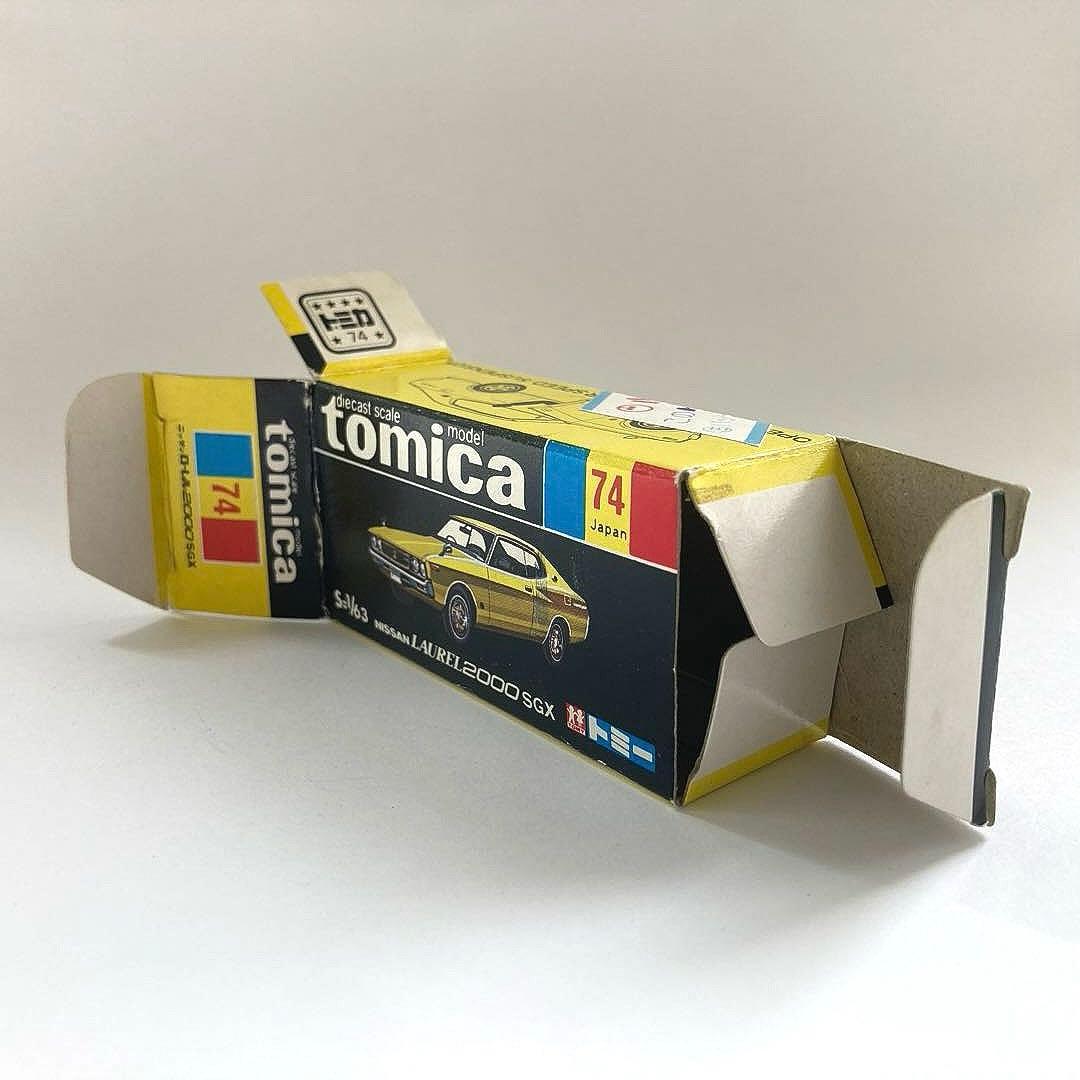 トミカ 74 ニッサン ローレル2000SGX 日本製 小田急 オリジナル黒箱