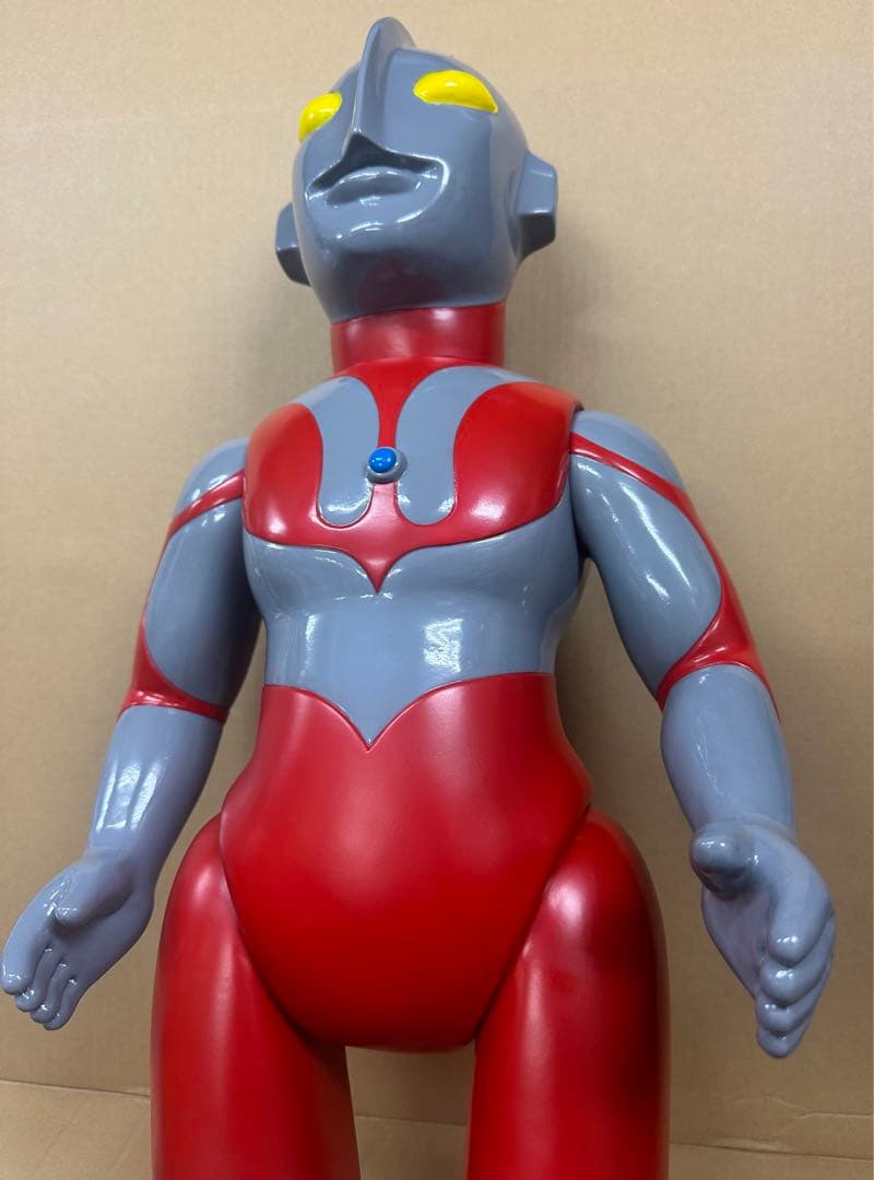 送料込　【中古】メディコム・トイ　ベアモデル製　超特大ウルトラマン（福耳仕様）