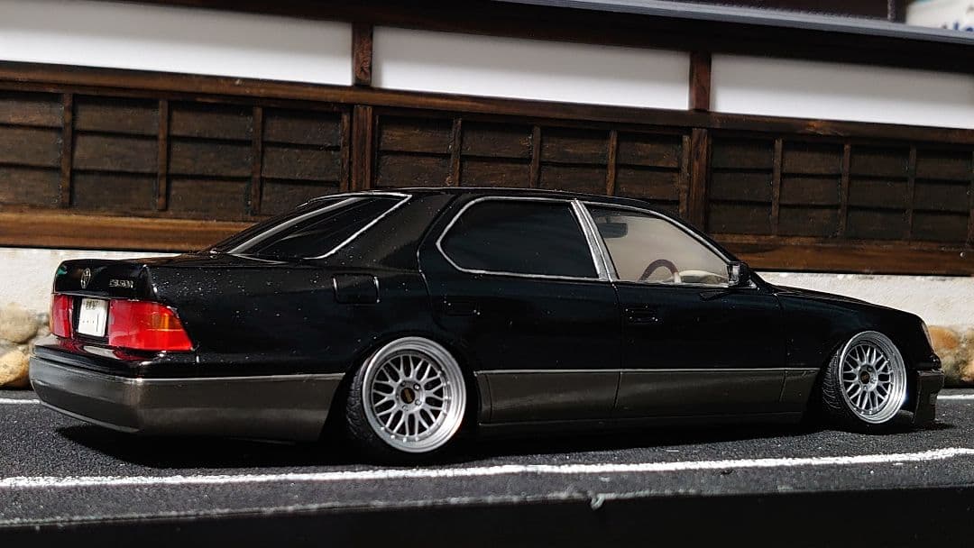 1/24 アオシマ 20セルシオ 完成品