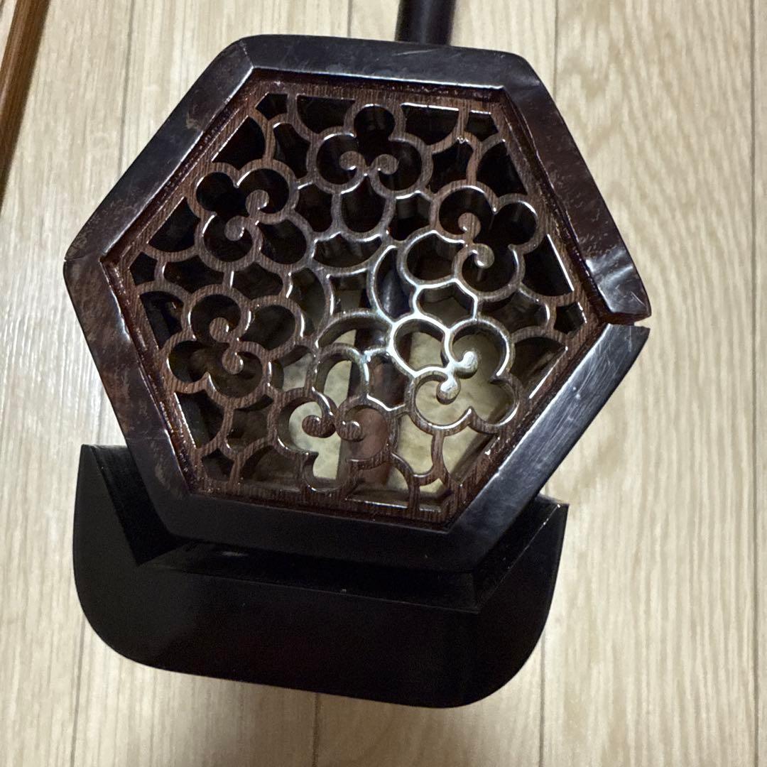 二胡 敦煌牌 上海民族楽器 弦、松脂、ハードケース付