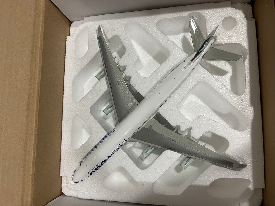 航空機・ヘリコプター 1/200 JCwings Cathay Pacific A340-300