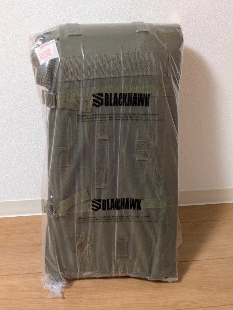 新品未開封・BLACKHAWK ストーカードラッグマット／タクティカル収納バッグ